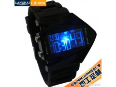 手表工厂定制创意时尚飞机个性手表 LED表新款多功能电子表带闹钟图1