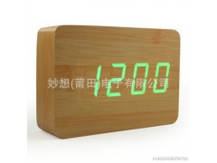 13新款简约创意懒人克星木头钟 led钟电子钟可爱静音夜光钟图1