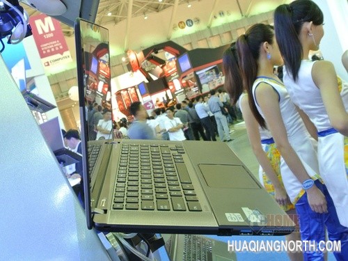 GMA HD4000显卡 东芝U800W诱人价