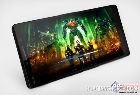 vivo Xplay3S采用窄边框屏占比达84%