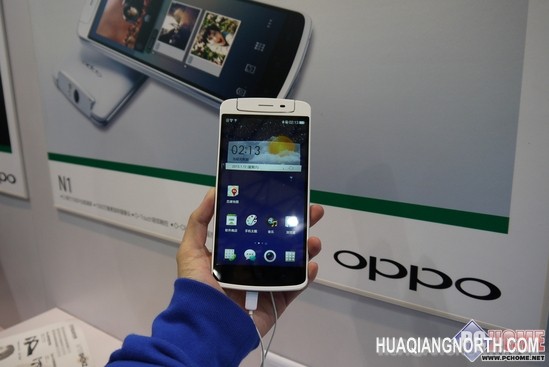 vivo X3土豪金 亮相第82届中国电子展