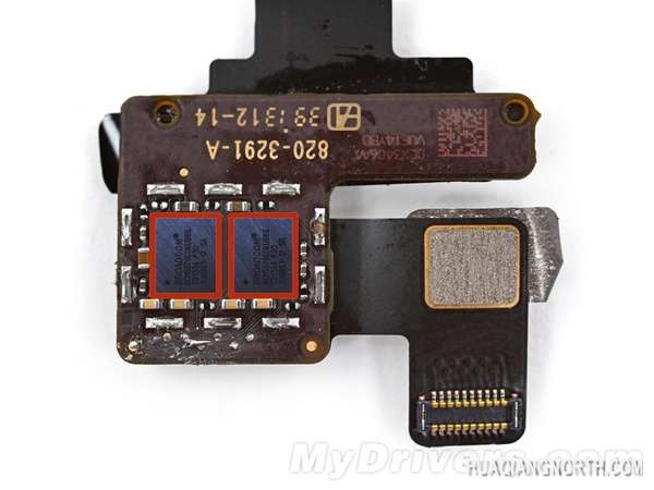 触摸屏控制器是两颗博通BCM5976,iPad Air、iPhone 5和iPhone 5s也都使用了跟它相似的控制器。