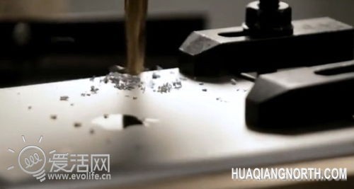 用钱砸未来 传苹果公司将向供应链投资105亿美元