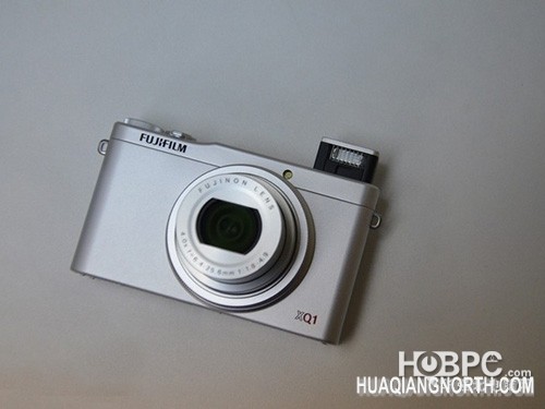 富士Fujifilm XQ1对焦速度快 达到0.06秒