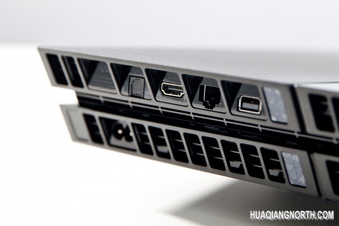 图赏：PS4官方拆解