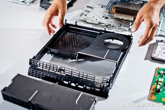 图赏：PS4官方拆解