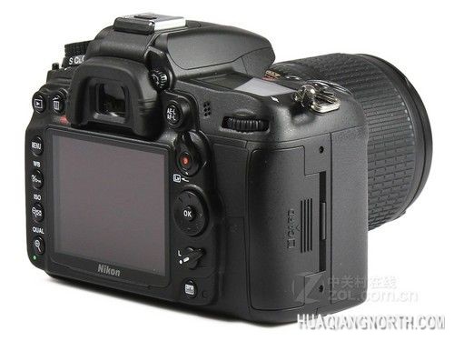 尼康D7000
