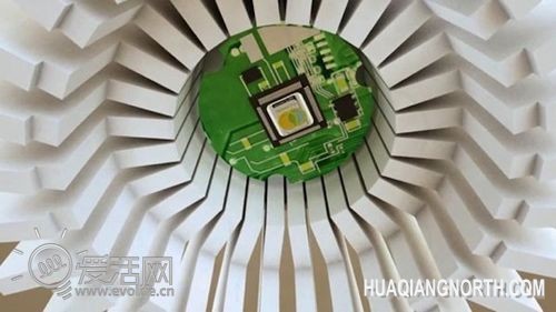 英国科学家利用LED实现每秒10Gbit数据传输