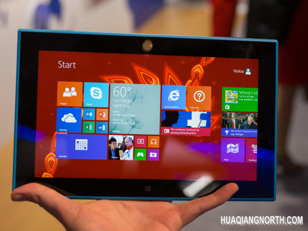 Lumia 2520对比Surface 2：除了系统都很出色