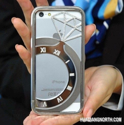 亮瞎了：这个iPhone保护壳敢卖23万元