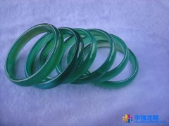 冲二钻特供，天然玛瑙荧光。谜您手镯手镯，饰品，礼品，工艺品图1